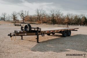 Single Wheel vs Dual Wheel Deck-Over Trailers: What’s the Difference?