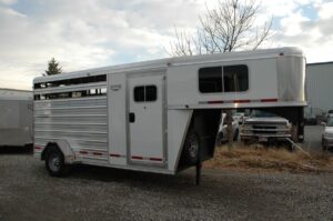 Horse Trailer Sizes Explained: How to Choose the Right Size